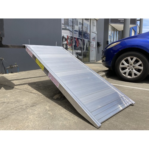 Aluminium Removalist Walk Ramp 2.4M x 770mm 1000KG Capacity